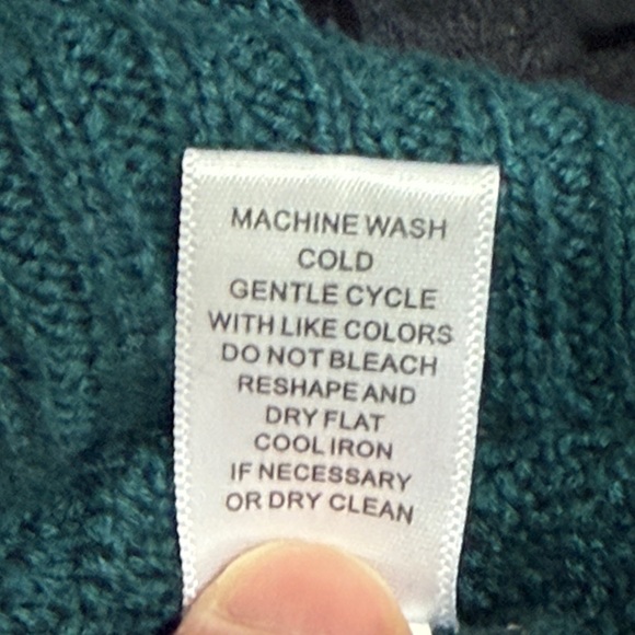 Cable & Gauge Sweater XL - Picture 6 of 6